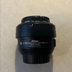 Nikon AF-S NIKKOR 35mm Lens